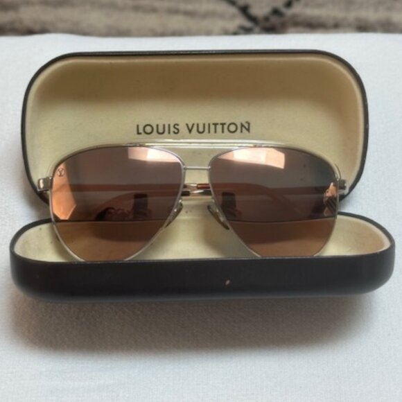 Louis Vuitton Jetset Aviator U Sunglasses - Picture 1 of 12